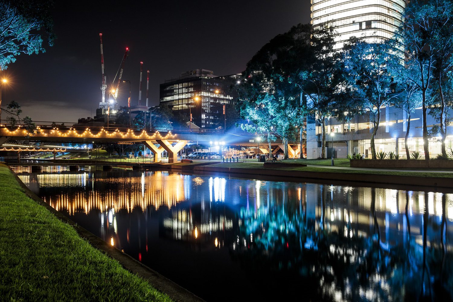 Parramatta River by Lennox Bridge
